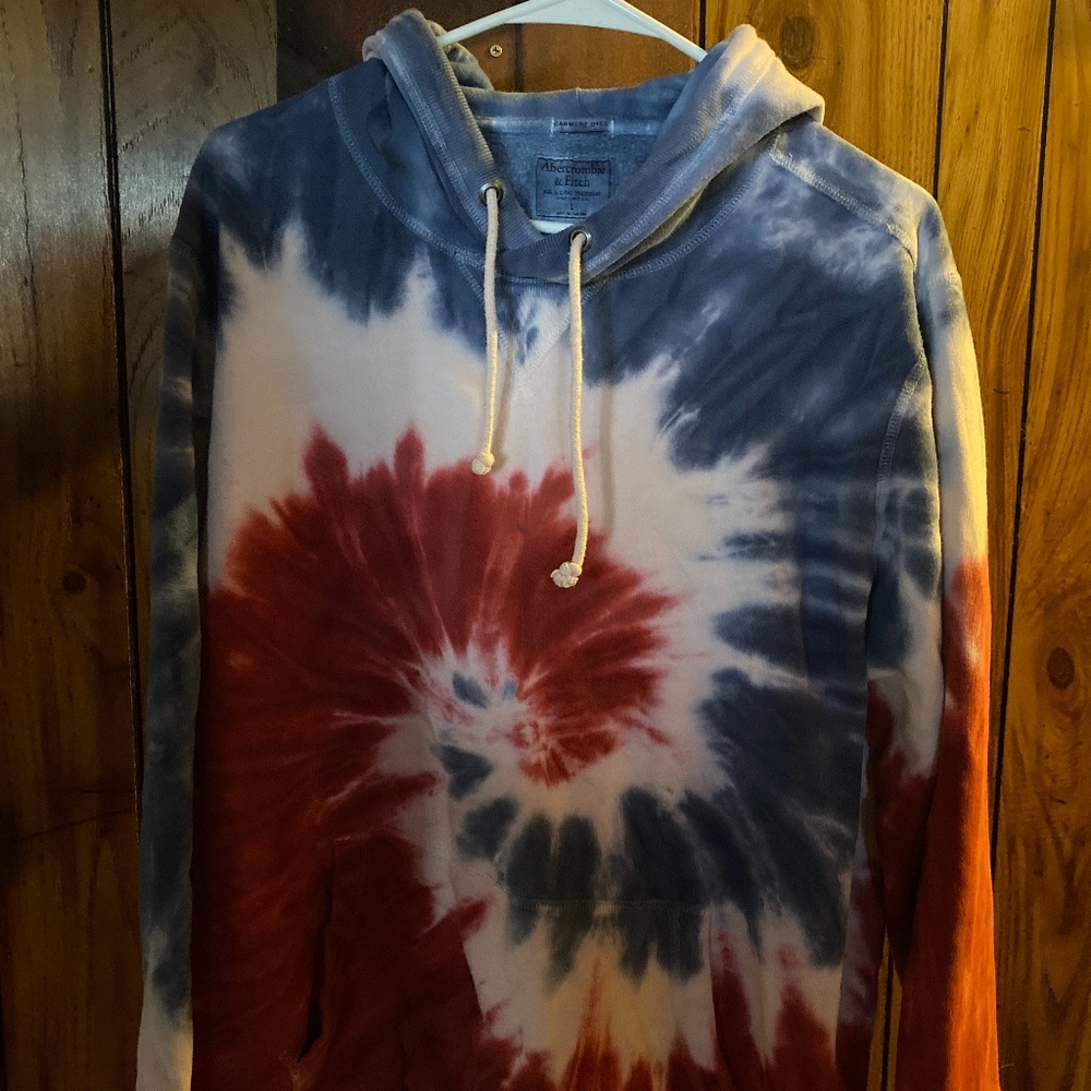 Tie dye hoodie size L Abercrombie &Fitch